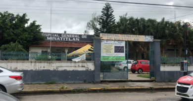 Médicos cubanos llegan a Coatzacoalcos y Minatitlán; ayudarán con el coronavirus