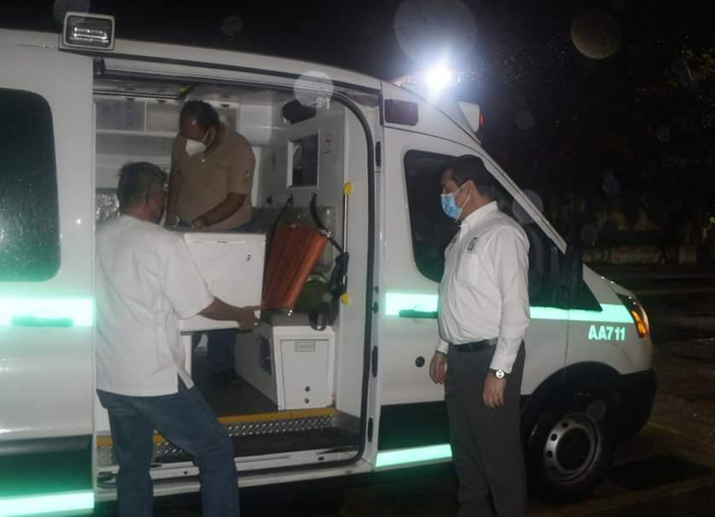 Vacunas llegan a Coatzacoalcos