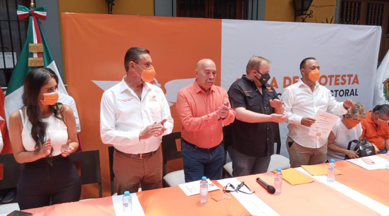 Tomás López rinde protesta como candidato a la alcaldía de Córdoba