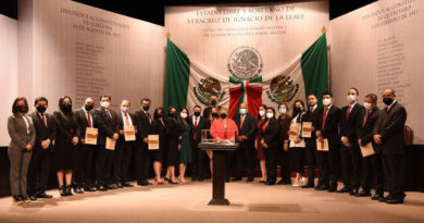 Conmemoran los tres poderes del Estado 200 años de los Tratados de Córdoba