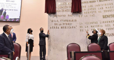 Congreso rinde homenaje a la Armada de México por bicentenario