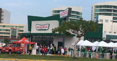 Krispy Kreme Veracruz abre sus puertas y desata la locura