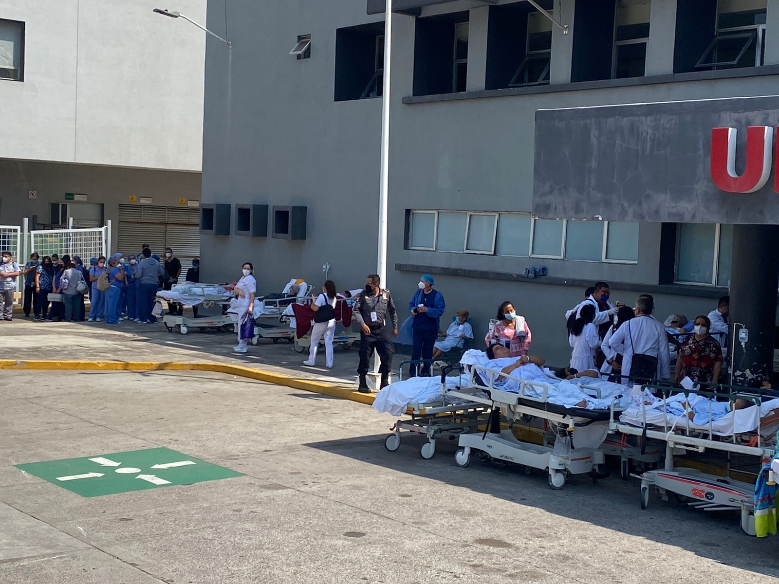 Hospital Regional de Veracruz sufre un incendio 
