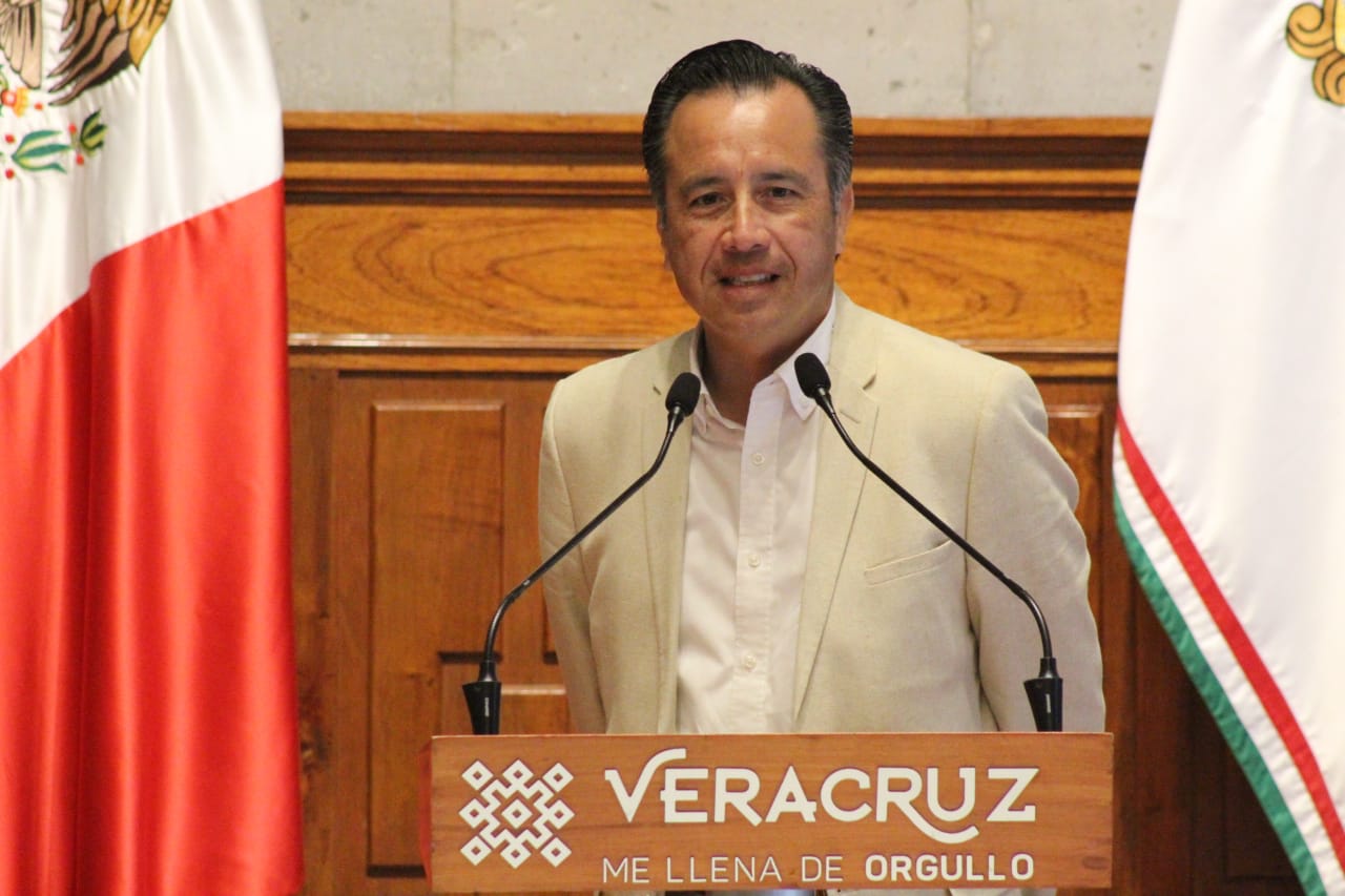 Acuario de Veracruz es clausurado; hacían fiestas lamenta Cuitláhuac