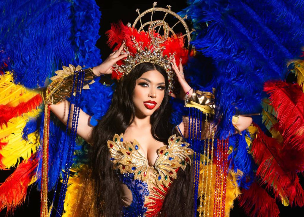 Yeri Mua sí es reina del Carnaval de Veracruz