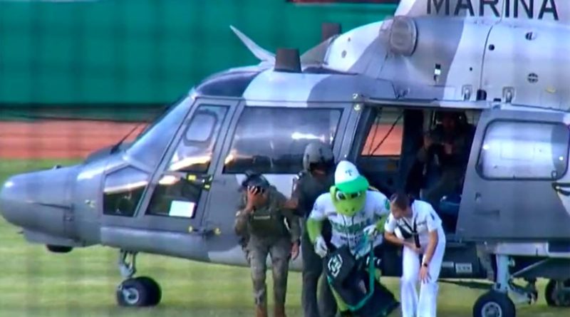 Critica AMLO uso de helicóptero de la Marina para Pochichoco