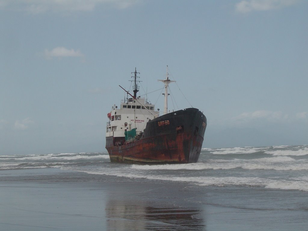 barco encalló en Coatza