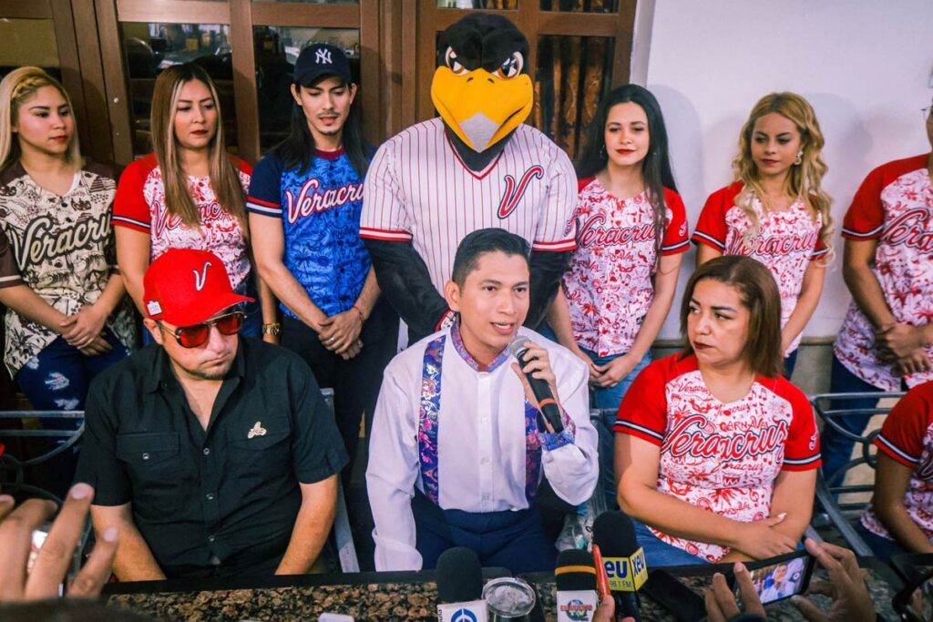 Israel Rodríguez quiere ser Rey del Carnaval de Veracruz 2023