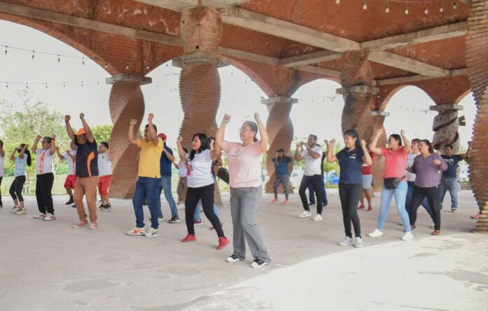 Ayuntamiento de Cosoleacaque realiza activación física