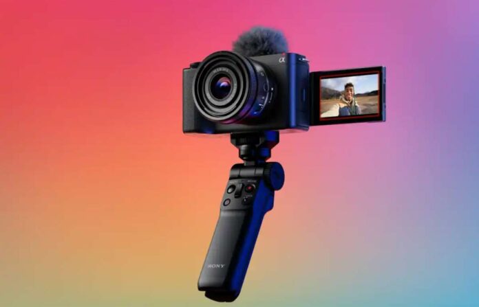 Sony presenta la ZV-E1, su nueva cámara full frame para vlogs