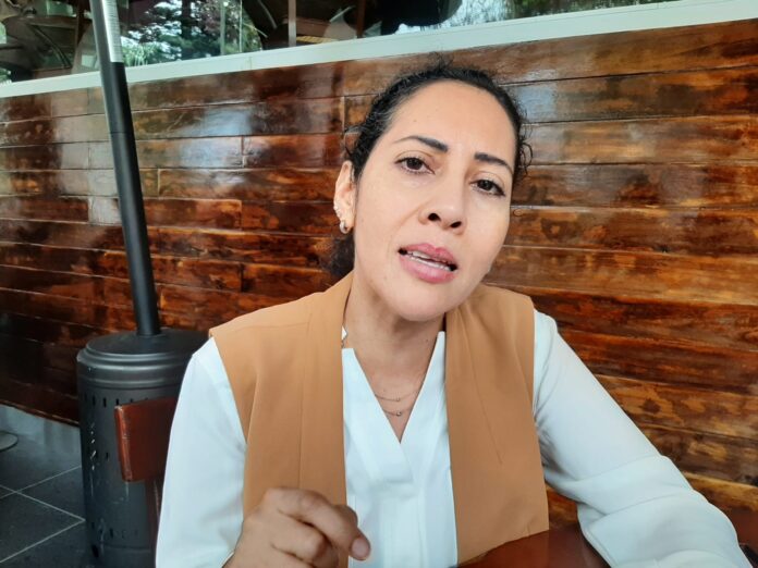 Tania Cruz: “dignificar salario de académicos es justicia laboral”