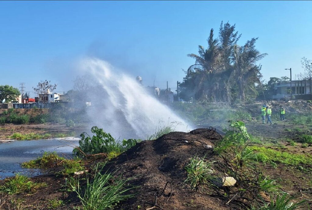Mega fuga de Agua en Veracruz dejará sin agua a varias colonias del puerto