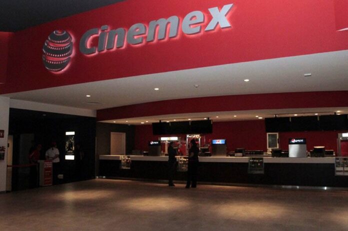 Cinemex El Palmar se despide de Coatza