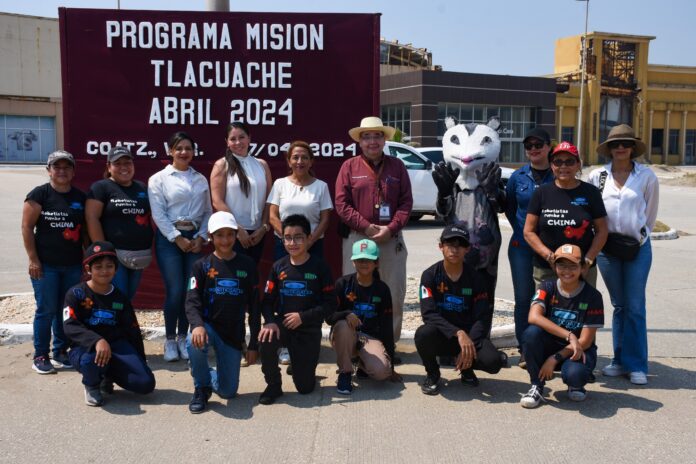 Beneficia 'Misión Tlacuache' a más de 40 escuelas en Coatzacoalcos
