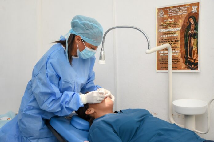 Promueven el cuidado de la salud bucal en la población de Coatzacoalcos