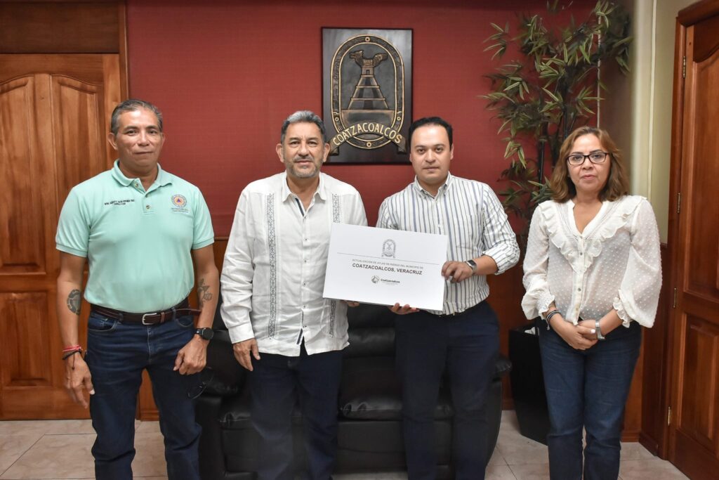 Actualizan Atlas de riesgo de Coatza