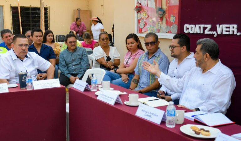 Amado Cruz Malpica: Garantizada la integridad de alumnos y maestros en escuelas de Coatza
