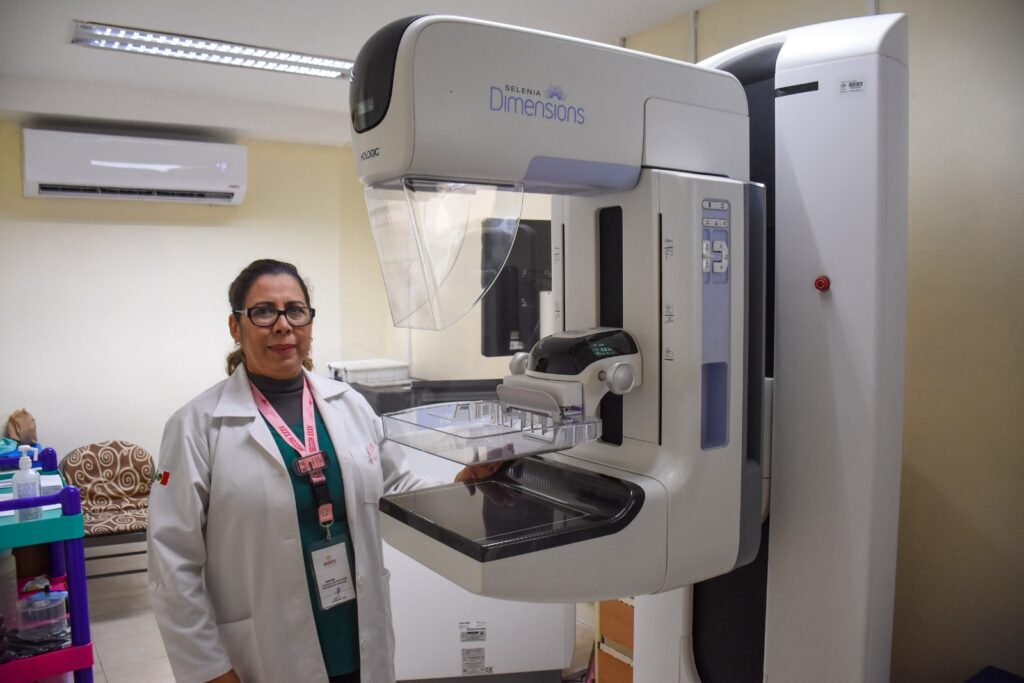Brindan Ayuntamiento e ISSSTE mastografías gratuitas en ejidos de Coatzacoalcos