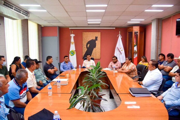 Concilia presidente de la Jucopo caso Misantla y sus agentes municipales