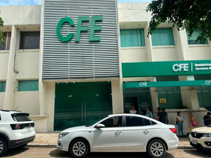 Ayuntamiento de Coatzacoalcos liquidará deuda histórica con CFE con el programa “Peso a Peso”