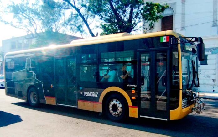 Malecón de Coatzacoalcos podría ruta del transporte Quetzalli, serían 104 unidades