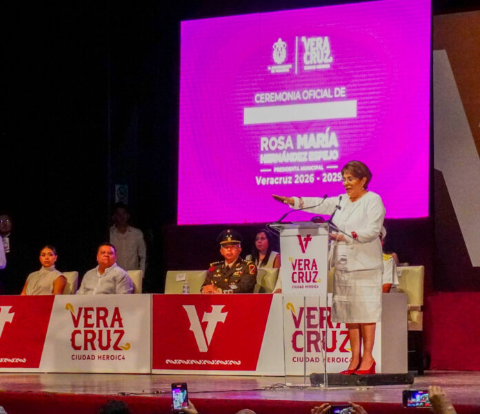 Rinde protesta Rosa María Hernández Espejo como Presidenta Municipal de Veracruz 2026-2029