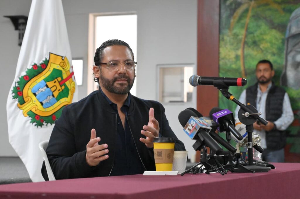 Pedro Miguel Rosaldo da a conocer trabajo de primer mes en Coatzacoalcos