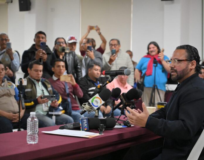 Pedro Miguel Rosaldo da a conocer trabajo de primer mes en Coatzacoalcos